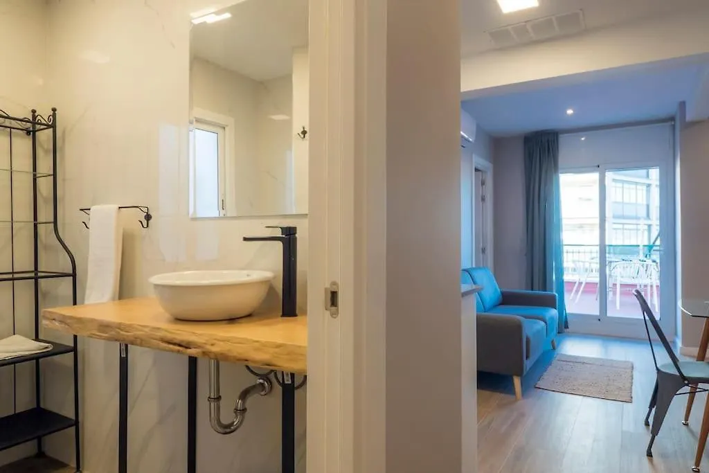 Bebarceloner Sant Andreu Apartments - 3 Bedrooms With Terrace