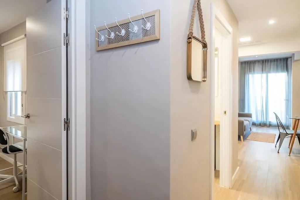 Bebarceloner Sant Andreu Apartments - 3 Bedrooms With Terrace Barcelona